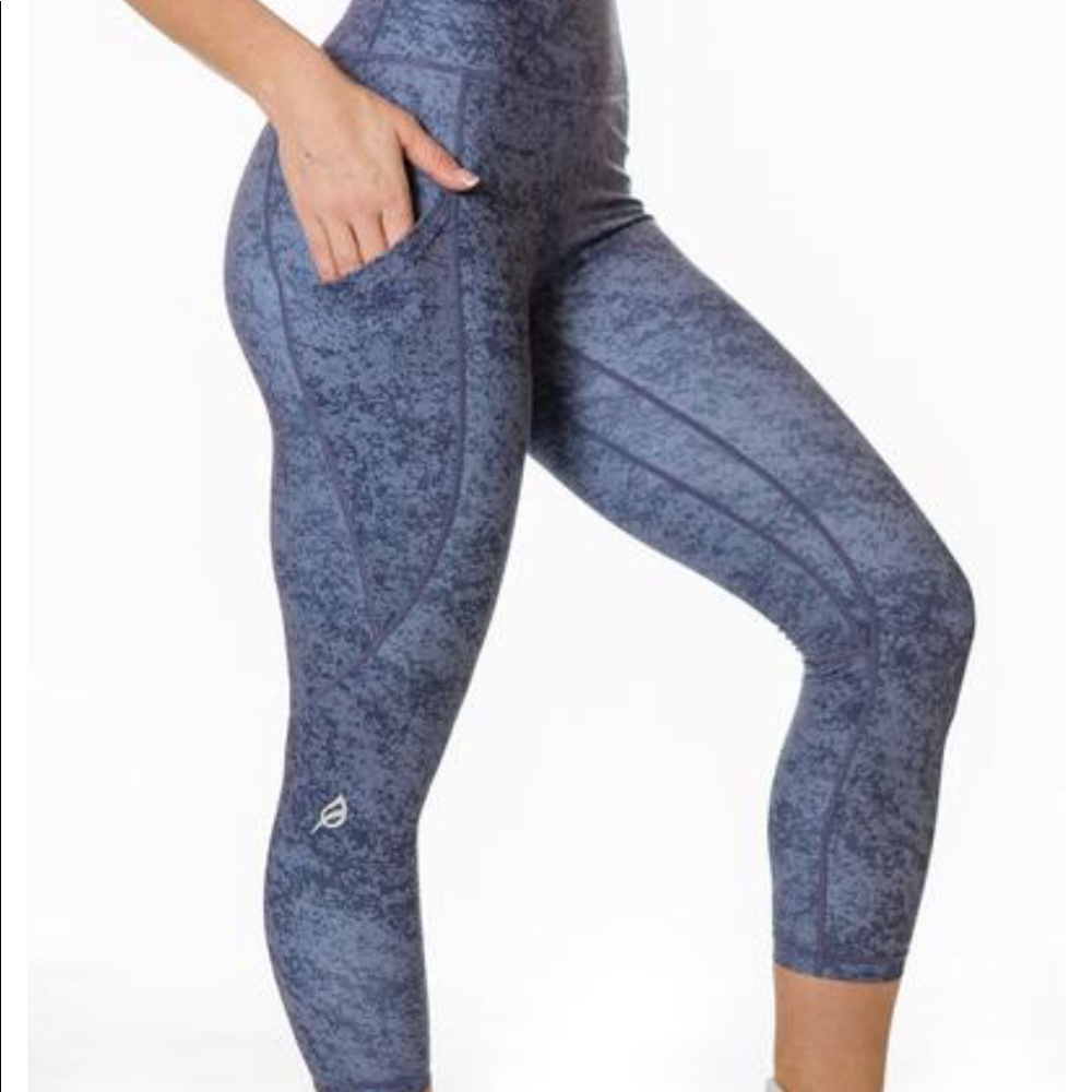 P’tula Alainah lll Pocket Legging NWT